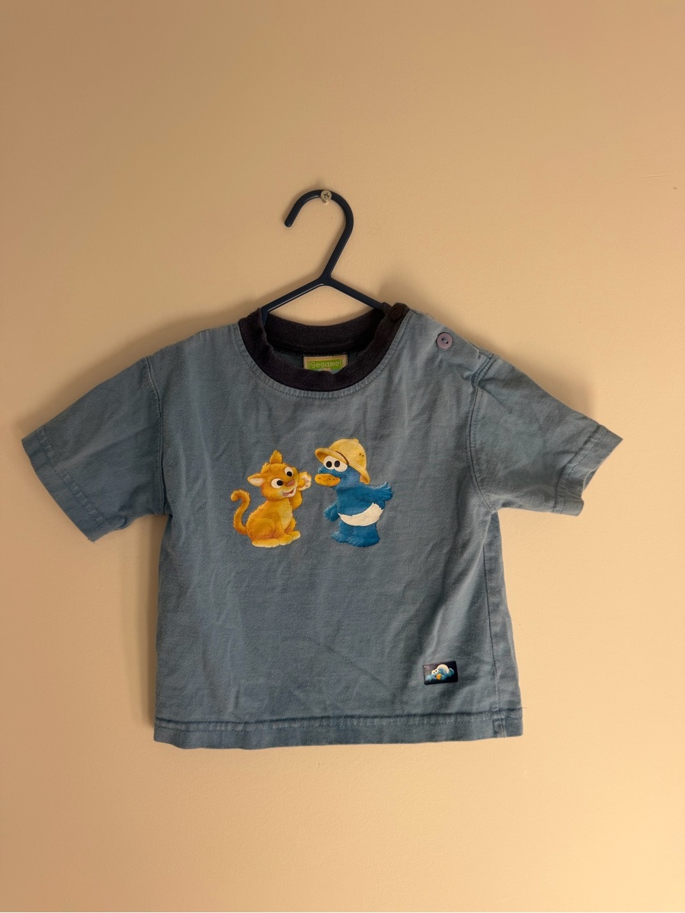 2004 Sesame Beginnings Baby Cookie Monster Tee Size 3-6 Months